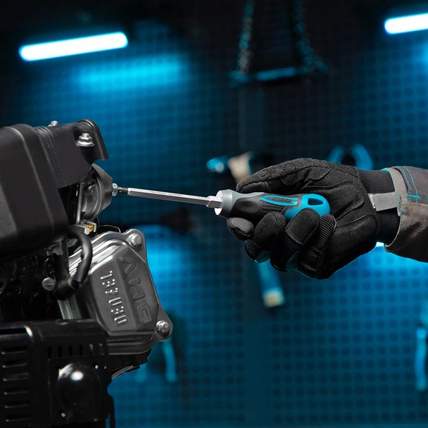 Отвертка с трикомпонентна дръжка PZ2 х 100 мм GROSS - Image 5