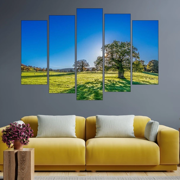 Вековно дърво в поляна - картина пано за стена - Image 3