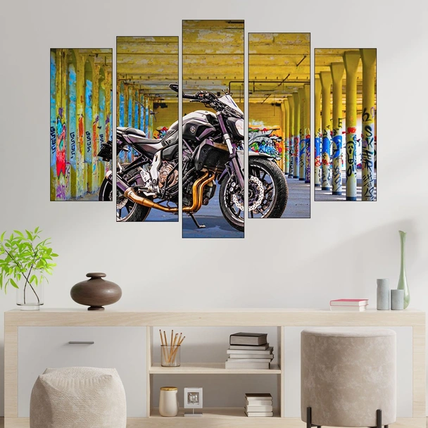 Спортен мотор и графити - картина пано за стена - Image 3