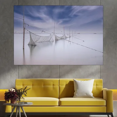 Мрежи риболовни във водата - картина пано за стена
