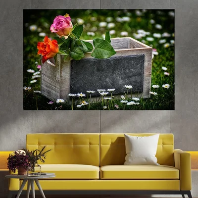 Рози в сандък  - картина пано за стена