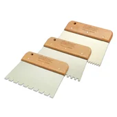 Назъбена шпакла с дървена дръжка 17см зъб 8x8мм DEKOR - Thumbnail 1